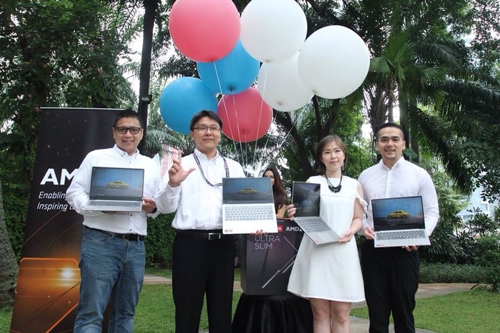 Suasana peluncuran laptop baru Lenovo. Foto: Lenovo Suasana peluncuran laptop baru Lenovo. Foto: Lenovo