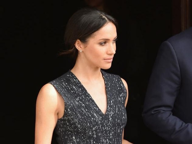 Senyum Bahagia Meghan Markle H-2 Jelang Royal Wedding Senyum Bahagia Meghan Markle H-2 Jelang Royal Wedding