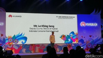 Nova 2 Lite ini bisa dibilang cocok untuk dipakai anak muda atau istilahnya Kids Zaman Now. Layarnya pun kekinian dengan desain kayar Full View 5,5 inch dan rasio layar 18:9, ujar Deputy Country Director of Huawei Indonesia Consumer Business Group Lo Khing Seng. Foto: Muhammad Alif Goenawan/detikinet