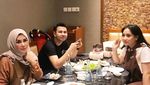 Mengintip 10 Gaya Kulineran Amy Qanita, Ibunda Raffi Ahmad