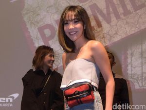 Duh! Gisel Jadi Sasaran Julid Netizen karena Legging