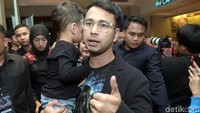 Lancar ya Raffi dan Gigi filmnya. Foto: Pool/Noel/DetikFoto.