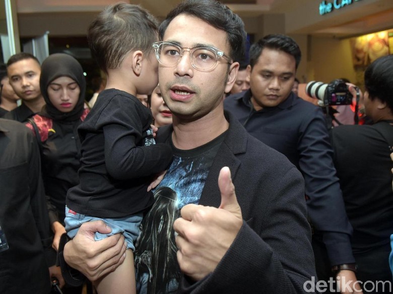 Acara Joget Panen Duit, Raffi Ahmad Dapat Honor Rp 150 Juta Acara Joget Panen Duit, Raffi Ahmad Dapat Honor Rp 150 Juta