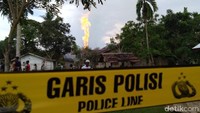 Terjadinya ledakan pada sumur minyak tersebut diduga pada saat sejumlah masyarakat Peurlak Aceh Timur tengah melaksanakan penggalian minyak pada sumur minyak secara tradisonal, sehingga mengakibatkan korban jiwa, kata Kabid Humas Polda Aceh Kombes Misbahul Munauwar.  Foto: Datuk Haris Molana/detikcom