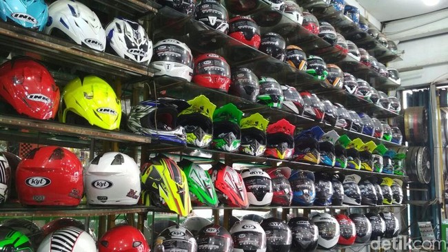 Dolar AS Nyaris Rp 14.000, Apa Imbasnya ke Kehidupan Sehari-hari?
