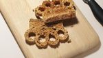 Kreatif! Pria Ini Buat Sosok Ayam dari Kulit Telur hingga Kue Terbang
