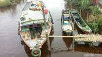 Penampakan Jalan Rusak di Banyuasin yang Jadi Bubur