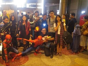 Ketika Superhero Marvel Ikut Nonton Infinity War di Semarang