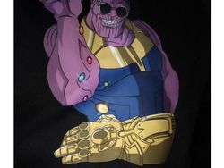 Avengers: Infinity Wars Tayang, Meme Kocak Thanos Bertebaran
