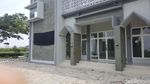 Ini Masjid Bandara Malang yang Kaligrafinya Disebut Mirip Salib