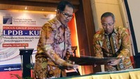 Direktur Utama Askrindo Syariah Soegiharto mengatakan, perkembangan pembiayaan LPDB – KUMKM telah berlangsung sejauh 2008 sampai dengan 2016 dengan total penyaluran sebesar Rp 1.5 Triliun atau sebesar 17 persen. Pool/Askrindo Syariah.