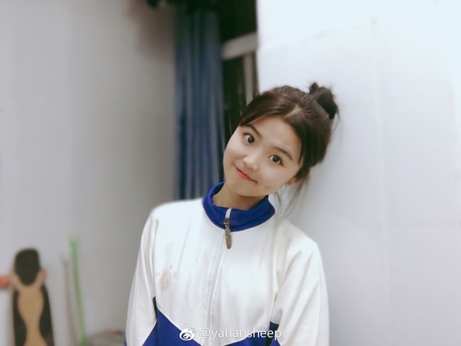 Di sekolah menengah, berat Yahan pernah mencapai 75 kilogram. Saat itu, wanita yang memiliki tinggi 164 sentimeter ini tak menganggap obesitas sebagai masalah. Foto: Weibo