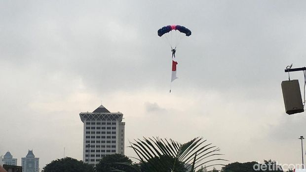 Ada 29 penerjun yang ikut dalam acara ini yang berasal dari berbagai daerah