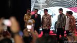 Jokowi Lepas Ekspor Perdana Mitsubishi Xpander