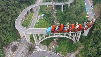 Dalam berkarya dia menggunakan Autodesk Sketchbook. Foto: instagram.com/futurikon.wizardians/