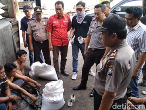 Sopir Truk Otaki Pencurian Gula Muatannya