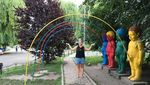Foto: Patung Bocah Pipis Nyentrik Warna-warni