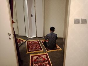 75 Hotel dan Restoran di Hong Kong Dapat Sertifikat Halal