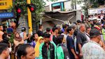 Foto: Kerusakan Mobil yang Tertabrak Kereta di Kramat Sentiong