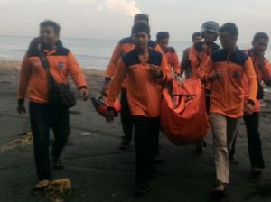 2 Pemancing Korban Kapal Tongkang di Tegal Ditemukan