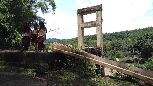 Sudah Lampaui Target, Saweran Jembatan Mangkrak Ditutup