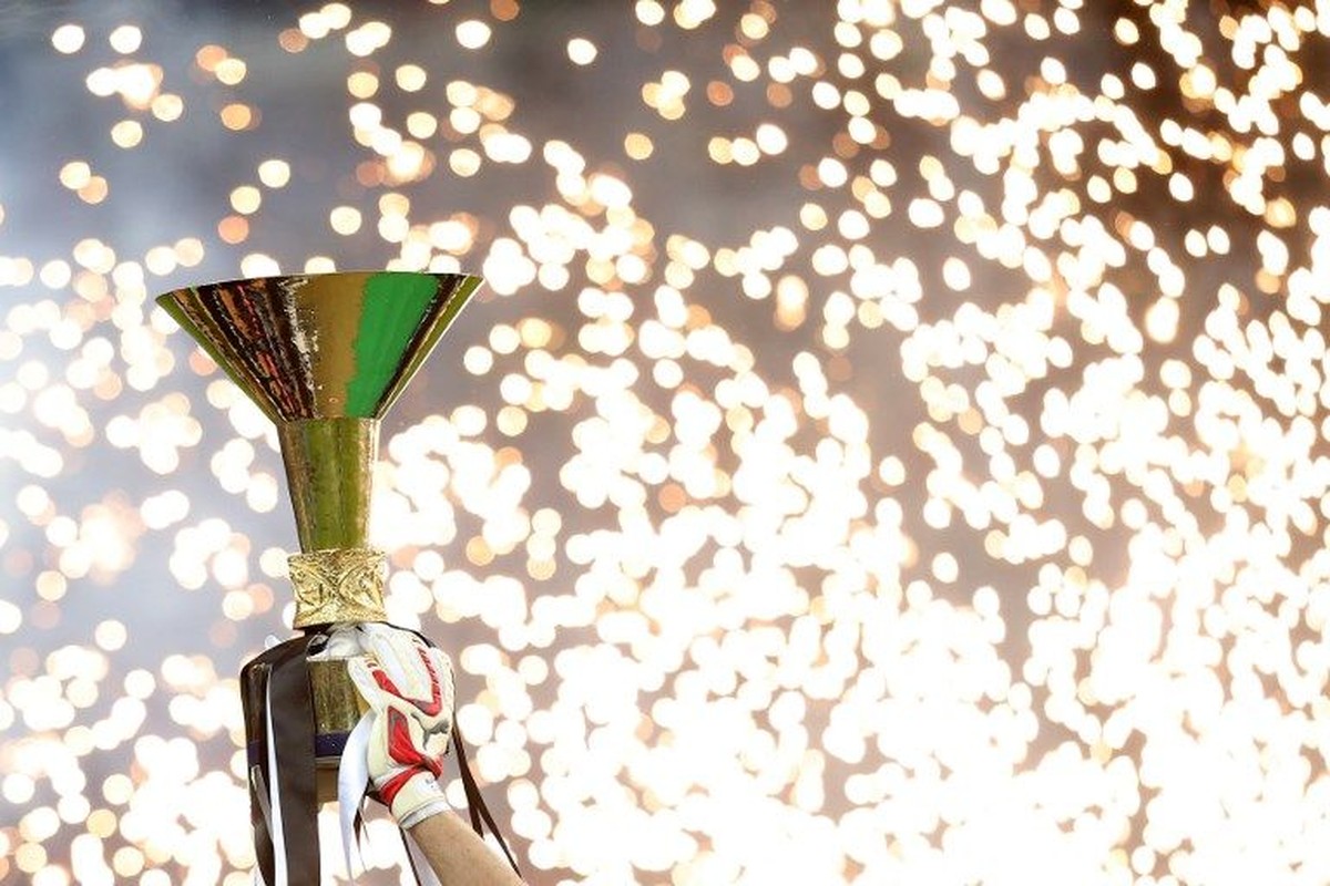 Trofi Coppa Italia (MARCO BERTORELLO / AFP PHOTO)