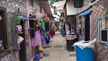 Beberapa rumah pun dalam keadaan rapi seperti ini. Foto: YouTube/Jacob Laukaitis
