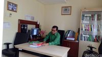 Rumah dinas anggota DPR Achmad Baidowi / 