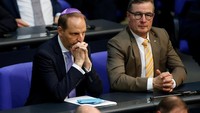 Dilansir dari BBC, Kamis (26/4) Ketua Dewan Pusat Yahudi Jerman, Josef Schuster, mengeluarkan anjuran agar komunitas Yahudi di negara itu tidak mengenakan kippah atau topi setengah bola yang biasa dikenakan oleh orang Yahudi. (Foto: Dok. REUTERS/Axel Schmidt)