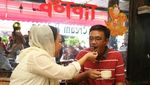 Ini Bukti Kalau Makan Bareng Bikin Happy Farida dan Djarot Syaiful Hidayat Tambah Mesra