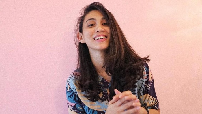 athira farina