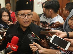 PDIP: Aksi Moge Jokowi di Asian Games Bukan Sekadar Pencitraan