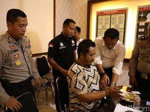 Fakta Mengejutkan Rendra Penghina Nabi