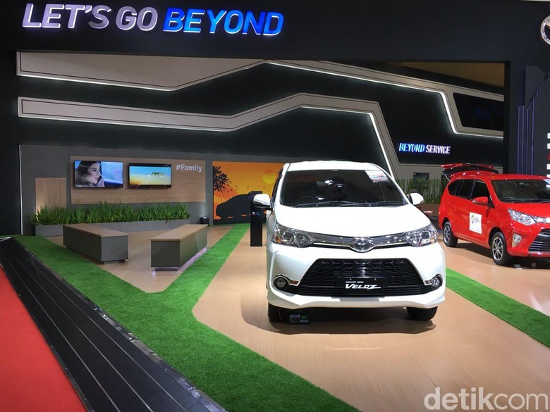 Toyota Avanza di pameran IIMS. Foto: Dina Rayanti Toyota Avanza di pameran IIMS. Foto: Dina Rayanti