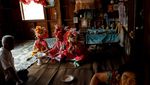 Foto: Ritual Membersihkan Diri di Thailand