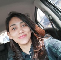 Penampilan Athira sehari-hari pun memesona dan membuat pria jatuh hati. Foto: Instagram @athirafarina