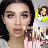 Manajemen Kayla pun telah menyatakan jika Youtuber tersebut tidak meninggalkan rumah dengan keadaan kotor. Hal itu hanya ditunjukkan untuk membuat Kayla terlihat buruk di acara televisi tersebut. Foto: Instagram Kayla Jenkins