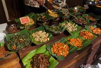 Kuliner Khas Jawa Jadi Pilihan Angga Yanti saat 'Ditraktir Detikcom'