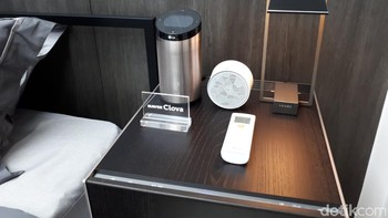 Pengguna bisa memerintahkan speaker Clova untuk memutar, mencari dan memberhentikan musik. Foto: Josina/detikINET