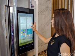 TV QLED dan Kulkas Pintar Samsung Unjuk Gigi