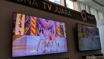 Sejumlah peningkatan dibuat Samsung pada televisi ini. Foto: detikINET/Adi Fida Rahman