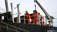 Polisi sendiri sudah menetapkan nahkoda kapal sebagai tersangka.