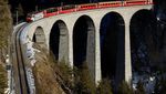Jembatan Ini Cantik Tapi Menyakitkan