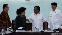 Rapat tersebut untuk menjembatani penolakan Kemenkes atas program kesehatan gratis yang diselenggarakan oleh Pemprov Banten.