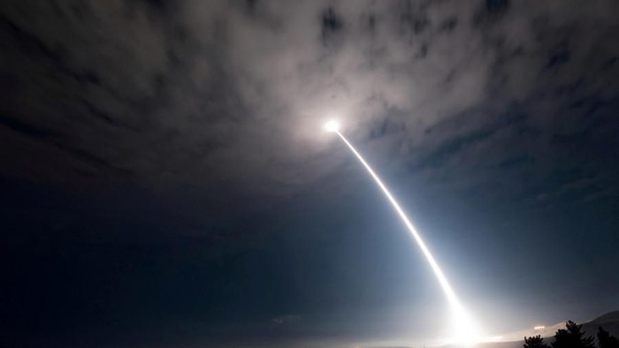 Minuteman III launches from Vandenberg Air Force Base in November 2017. © US Air Force / Reuters