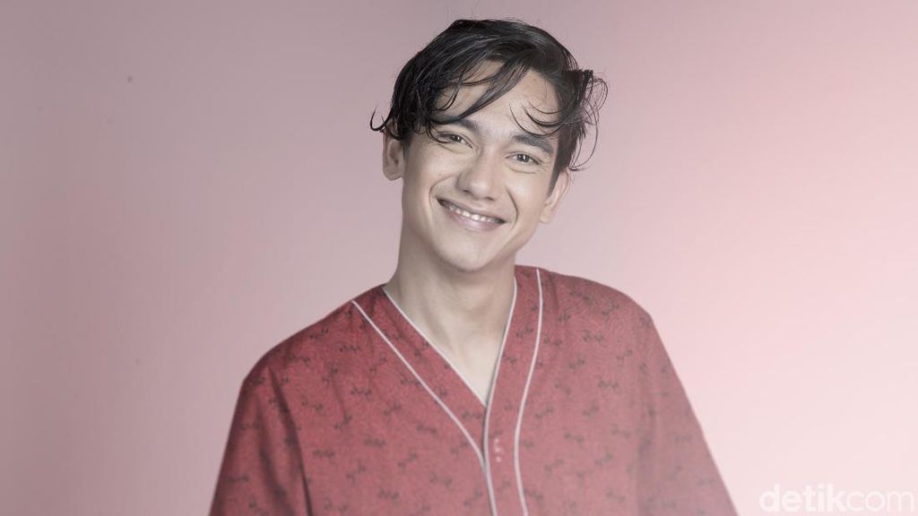 Adipati Dolken Optimis Penonton Indonesia Bakal Tinggalkan Film Hollywood