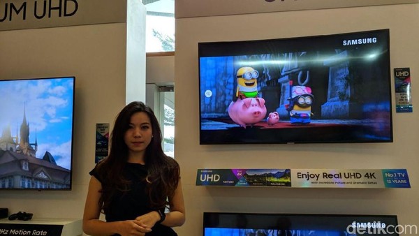 TV QLED dan Kulkas Pintar Samsung Unjuk Gigi