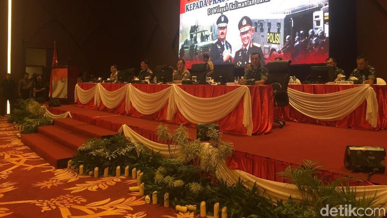 Panglima TNI-Kapolri akan Sanksi Anggota Tak Netral di Tahun Politik Panglima TNI-Kapolri akan Sanksi Anggota Tak Netral di Tahun Politik