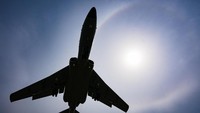 Pesawat H-6K dirancang untuk serangan jarak jauh dan serangan mematikan. Pesawat ini diklaim mampu menyerang kapal induk AS dan target-target prioritas di Asia. Ia juga memiliki kemampuan meluncurkan serangan nuklir.  (Foto: Gao Fudi/chinamil)