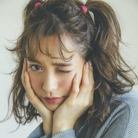 Moeka Nozaki tampaknya terlalu senang dan bersemangat saat menonton konser Bruno Mars beberapa waktu lalu. Ia terlihat sering mengabadikan momen dengan foto selfie hingga video. Foto: Instagram Moeka Nozaki